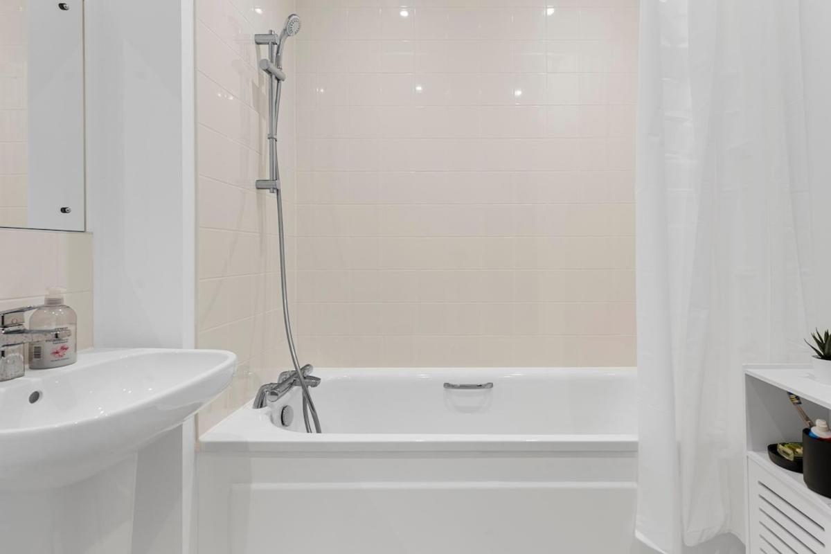 Apartamento Modern Flat In Heart Of Londres